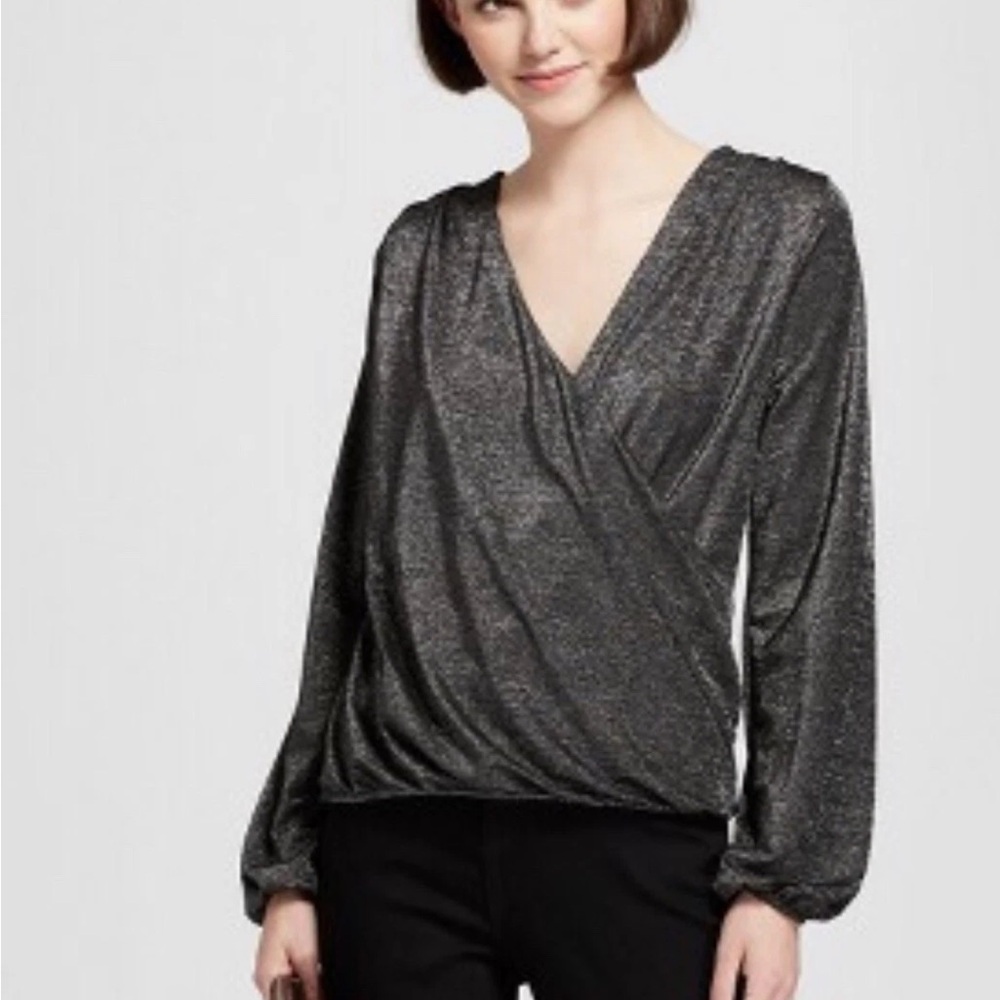 a new day Black Shimmer Metallic Blouse Long Sleeves V Neck Size Medium